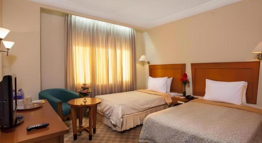 Nalendra Hotel Bandung Kültér fotó